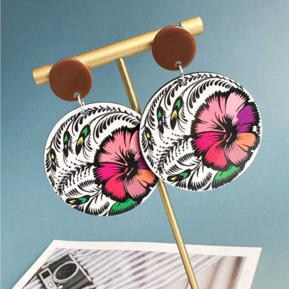 Bohemian Style Handmade Acrylic Tropical Flower Round Earrings - Picture 3 of 13